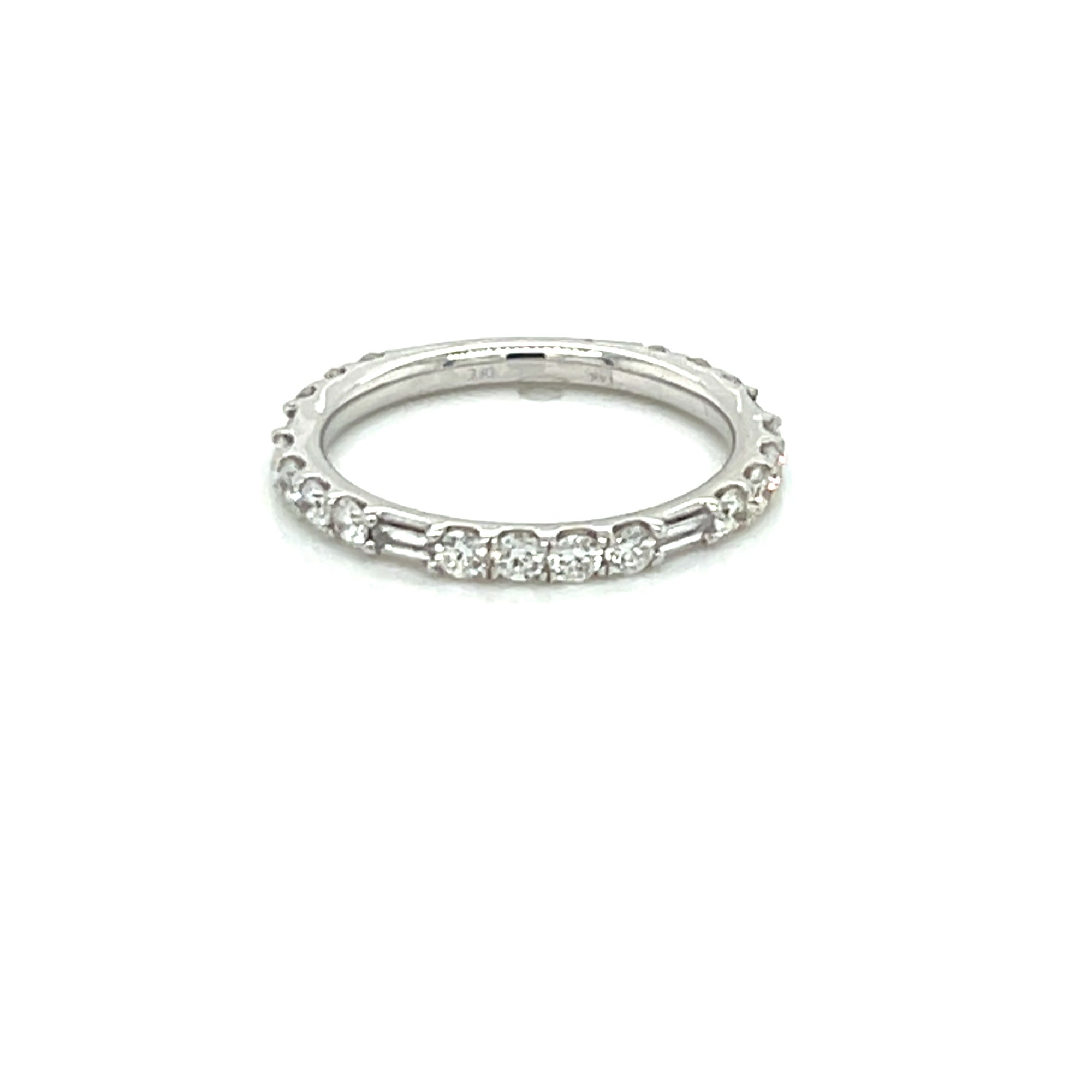 14K White Gold Round & Baguette Cut Diamond Wedding Ring