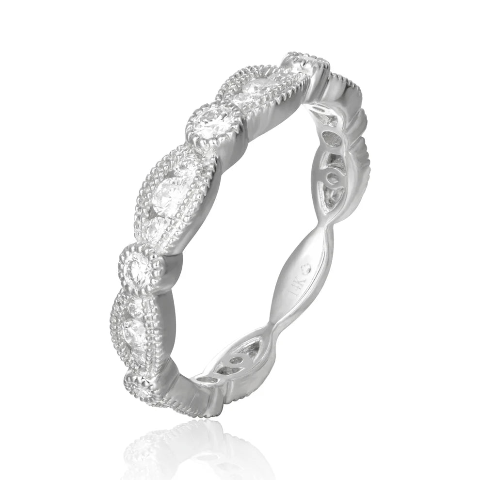 14K White Gold Vintage Style Diamond Ring