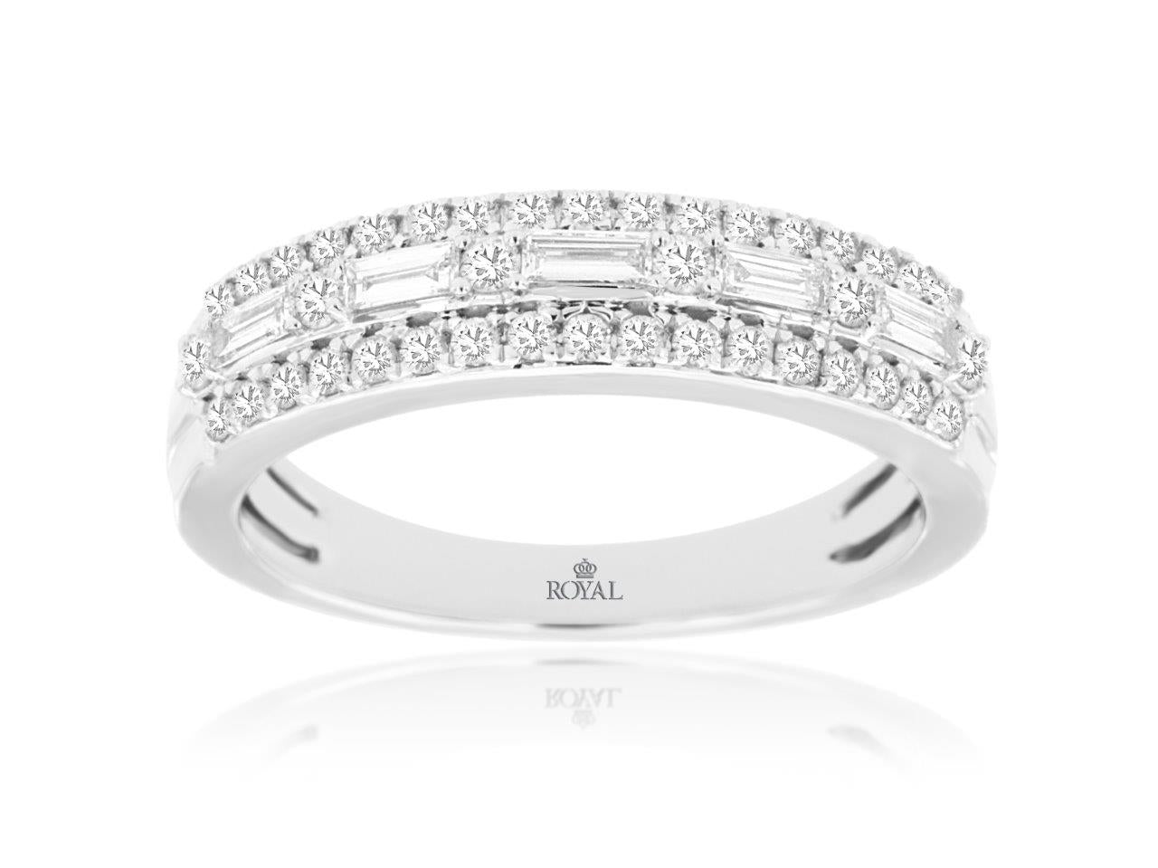 14K White Gold Round & Baguette Diamond Ring