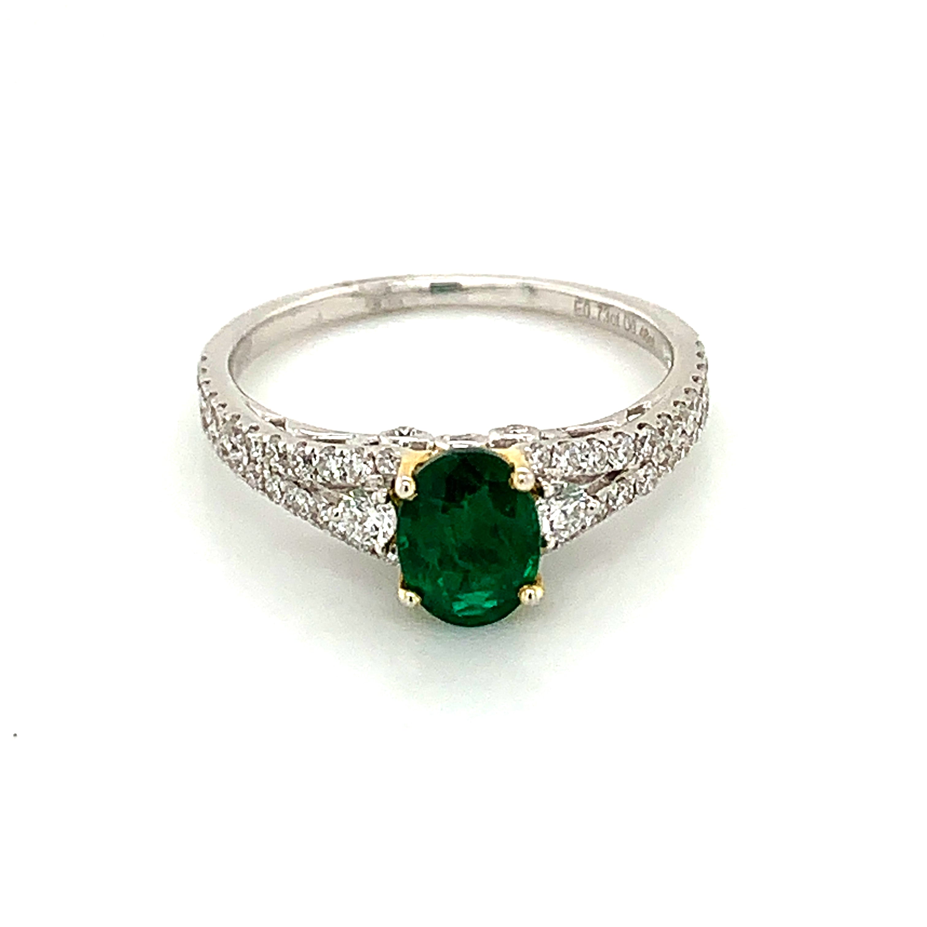 18K White Gold Oval Emerald & Diamond Ring
